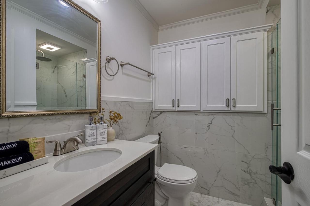 הוילה סביירוויל Great Location - Hot Tub - Dog Friendly מראה חיצוני תמונה