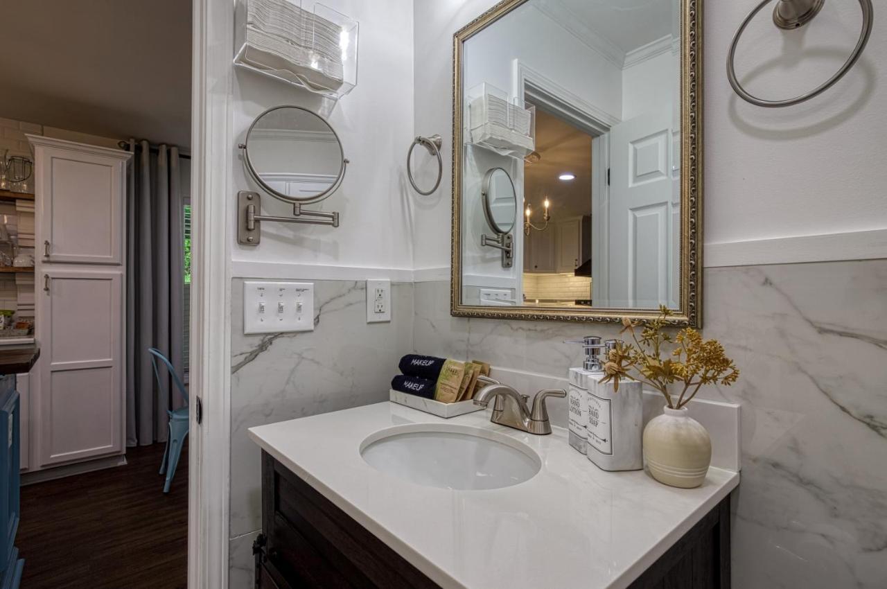הוילה סביירוויל Great Location - Hot Tub - Dog Friendly מראה חיצוני תמונה